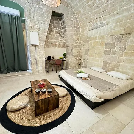 Amale' 10 Giappone Bed & Breakfast Corato